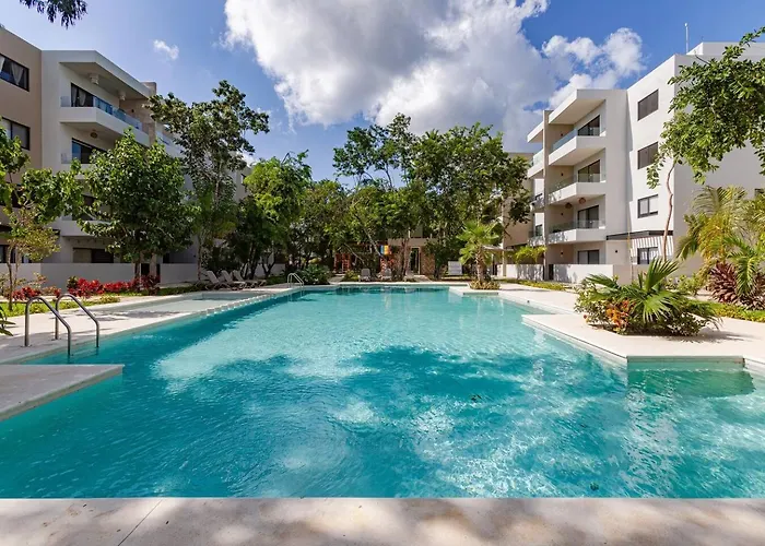 Casa de férias New Selva Condo12min To Beach,gym,pool,playground Playa del Carmen